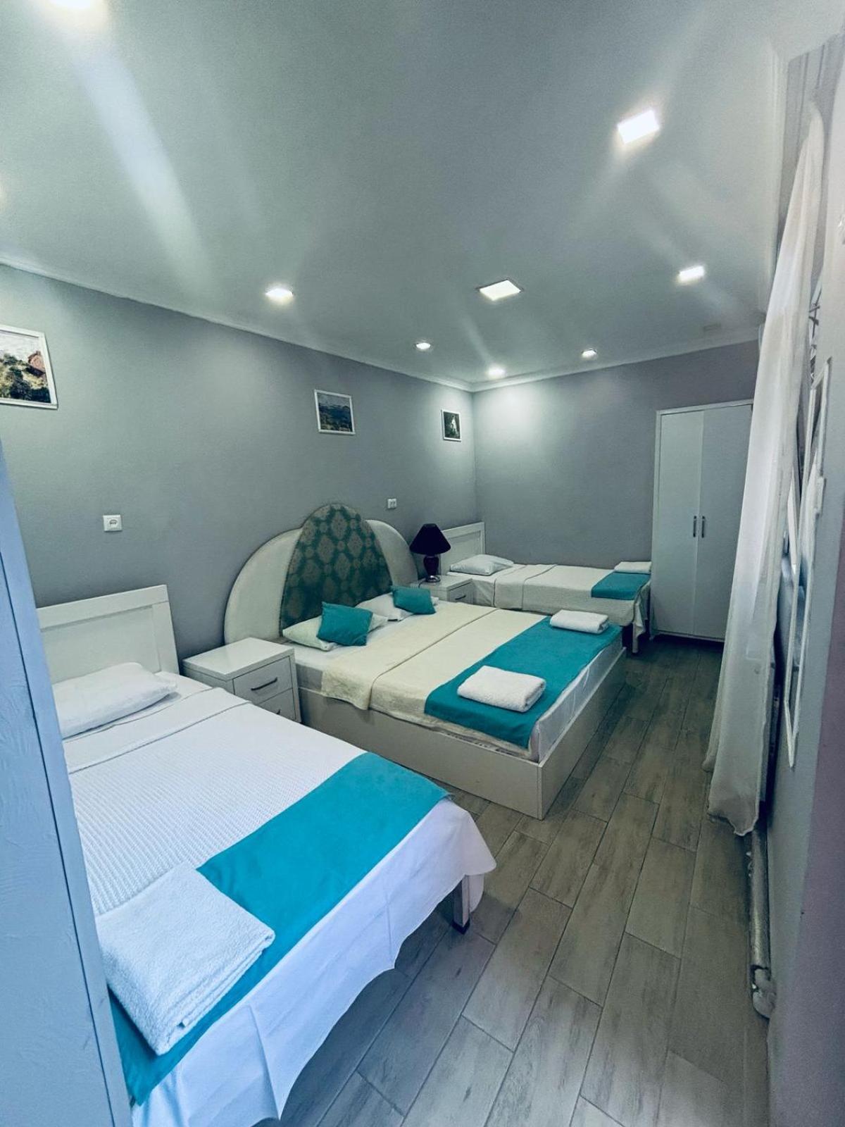 Nikas Guest House Batoumi Extérieur photo