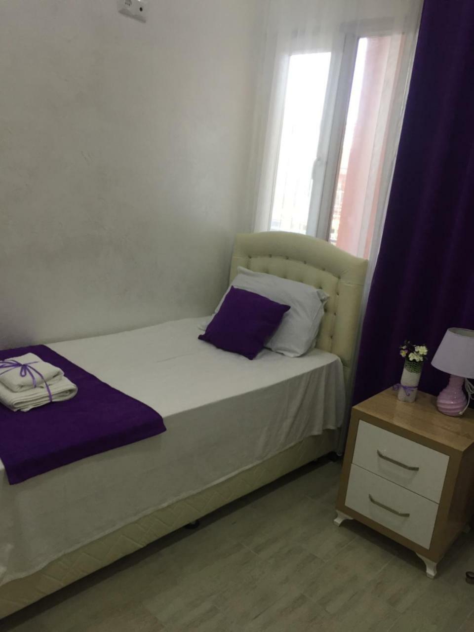 Nikas Guest House Batoumi Extérieur photo